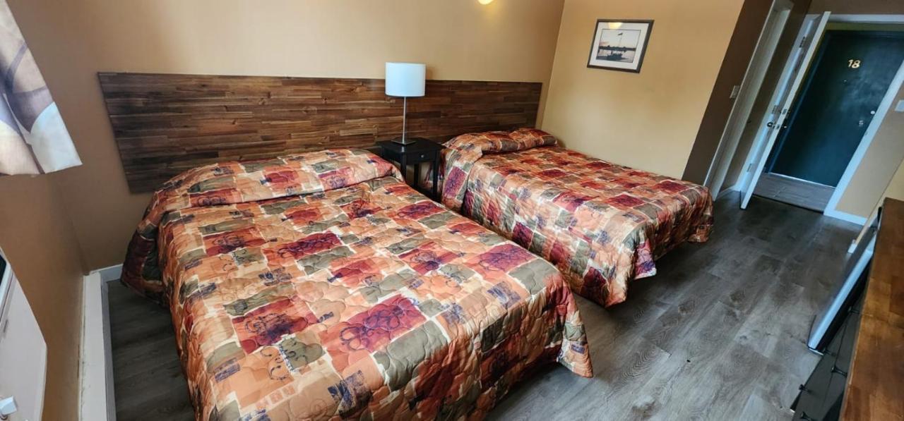 Viking Inn Gimli Buitenkant foto